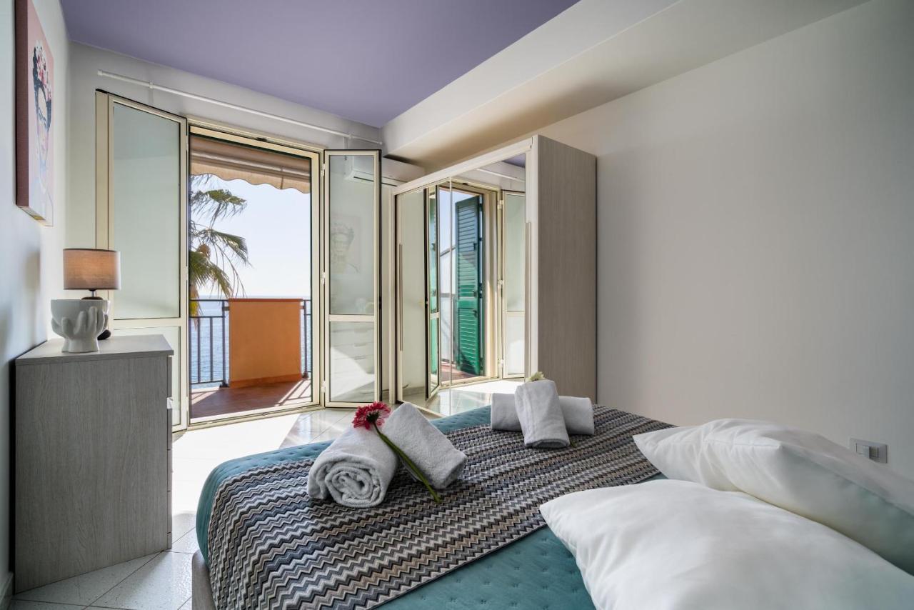 Apartament Loft Balcone Sul Mare Letojanni Zewnętrze zdjęcie