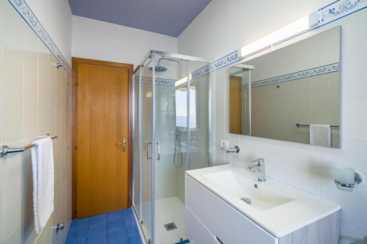 Apartament Loft Balcone Sul Mare Letojanni Zewnętrze zdjęcie