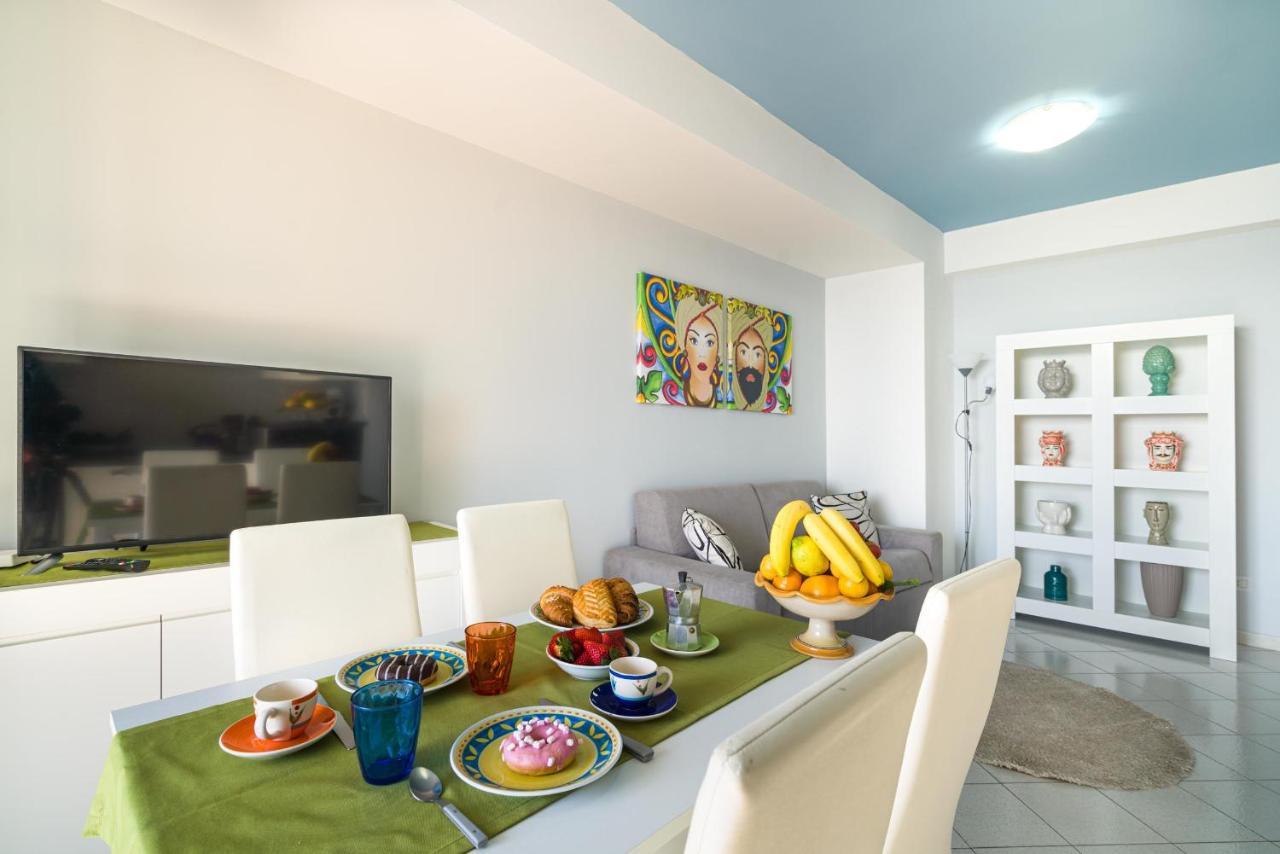 Apartament Loft Balcone Sul Mare Letojanni Zewnętrze zdjęcie